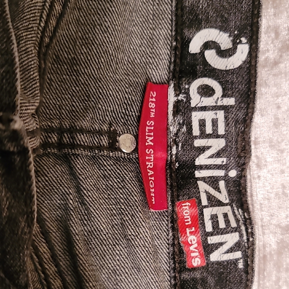 Levi's Denizen Men's 36x32 Black Jeans - Picture 2 of 10